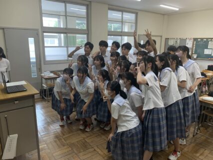 【2学年_国際科】オーストラリアとの「オンライン国際交流会」