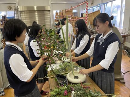 【農業環境科】生け花をしました