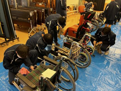 【１年農業環境科】車いす磨きボランティア