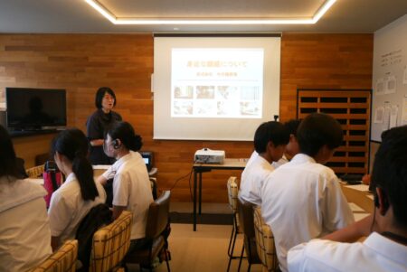 【１年普通科・国際科】南砺市企業見学バスツアー