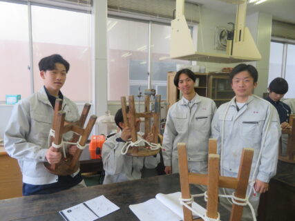 【1年農業環境科】専門技術者等講師招聘事業（ロープワーク講習）