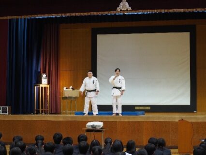 R8　生徒会オリエンテーション