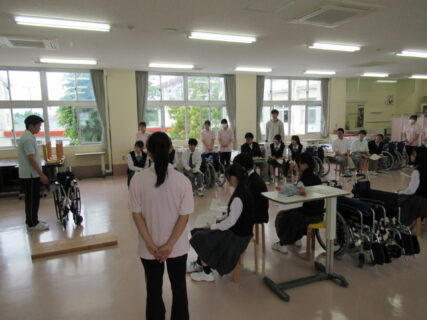【１学年】第２回学科間連携授業