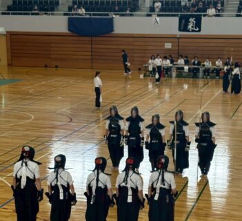 【なぎなた部】北信越大会　演技競技の部、団体試合の部で３位入賞しました！